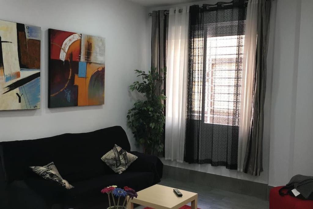 Apartamento A, A 3 Minutos De La Estacion Central De Bus Y Tren Málaga Dış mekan fotoğraf